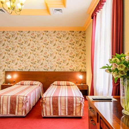 Boutique Splendid Hotel Varna ภายนอก รูปภาพ