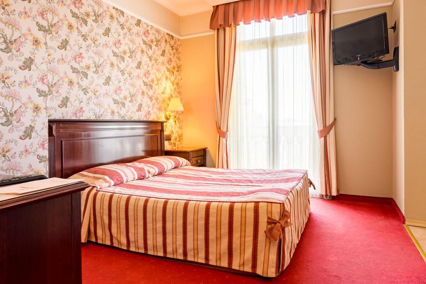 Boutique Splendid Hotel Varna ภายนอก รูปภาพ