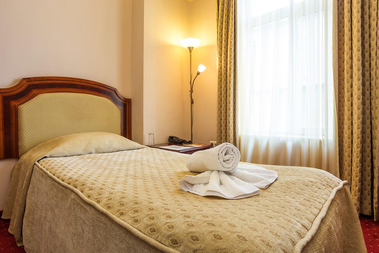 Boutique Splendid Hotel Varna ภายนอก รูปภาพ